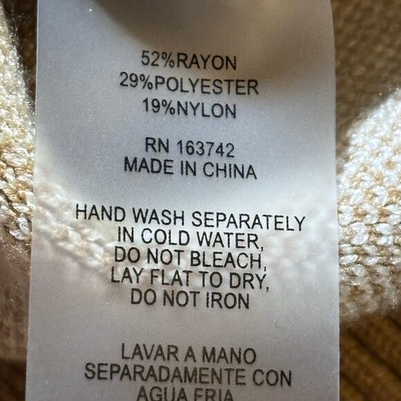 Tahari Women's Size Medium Brown Cream Plaid Button Mock Neck Knit Sweater Shirt - Picture 4 of 9